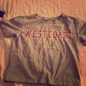 this is a shirt/croptop